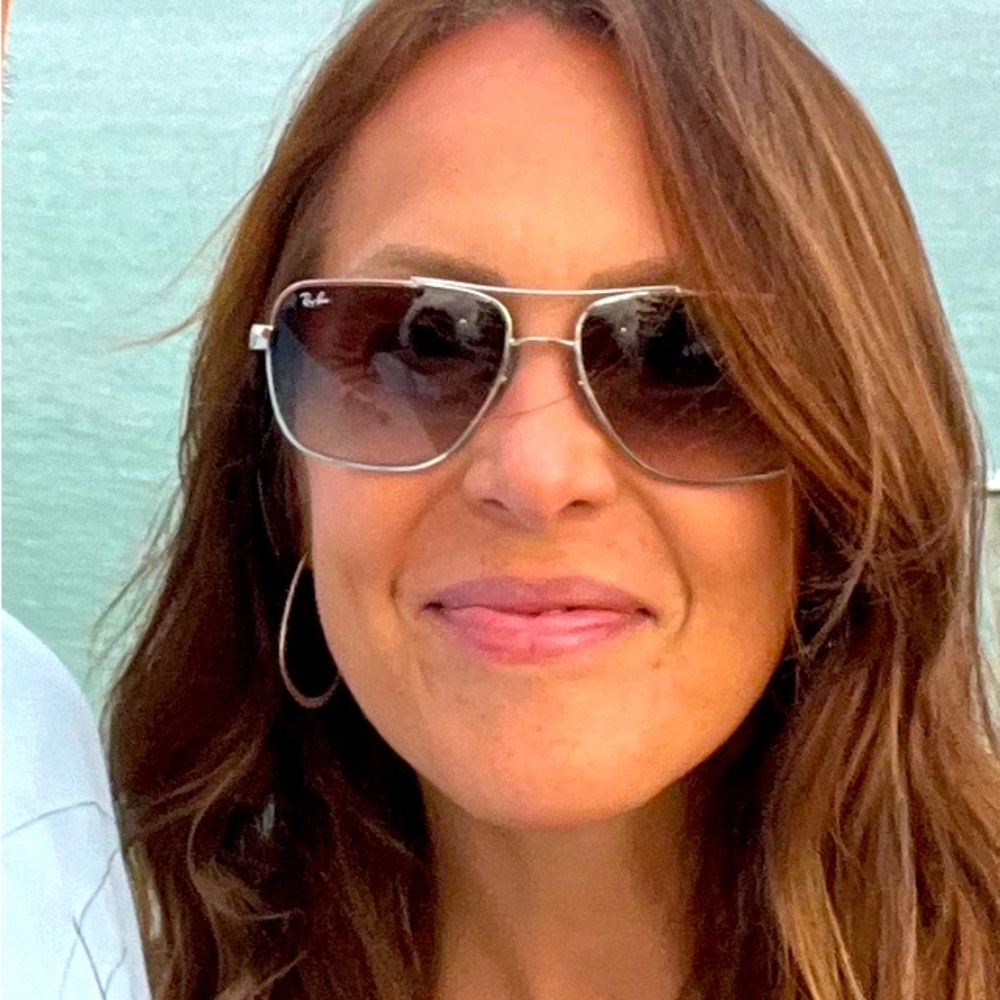 Meet your Posher, Ali